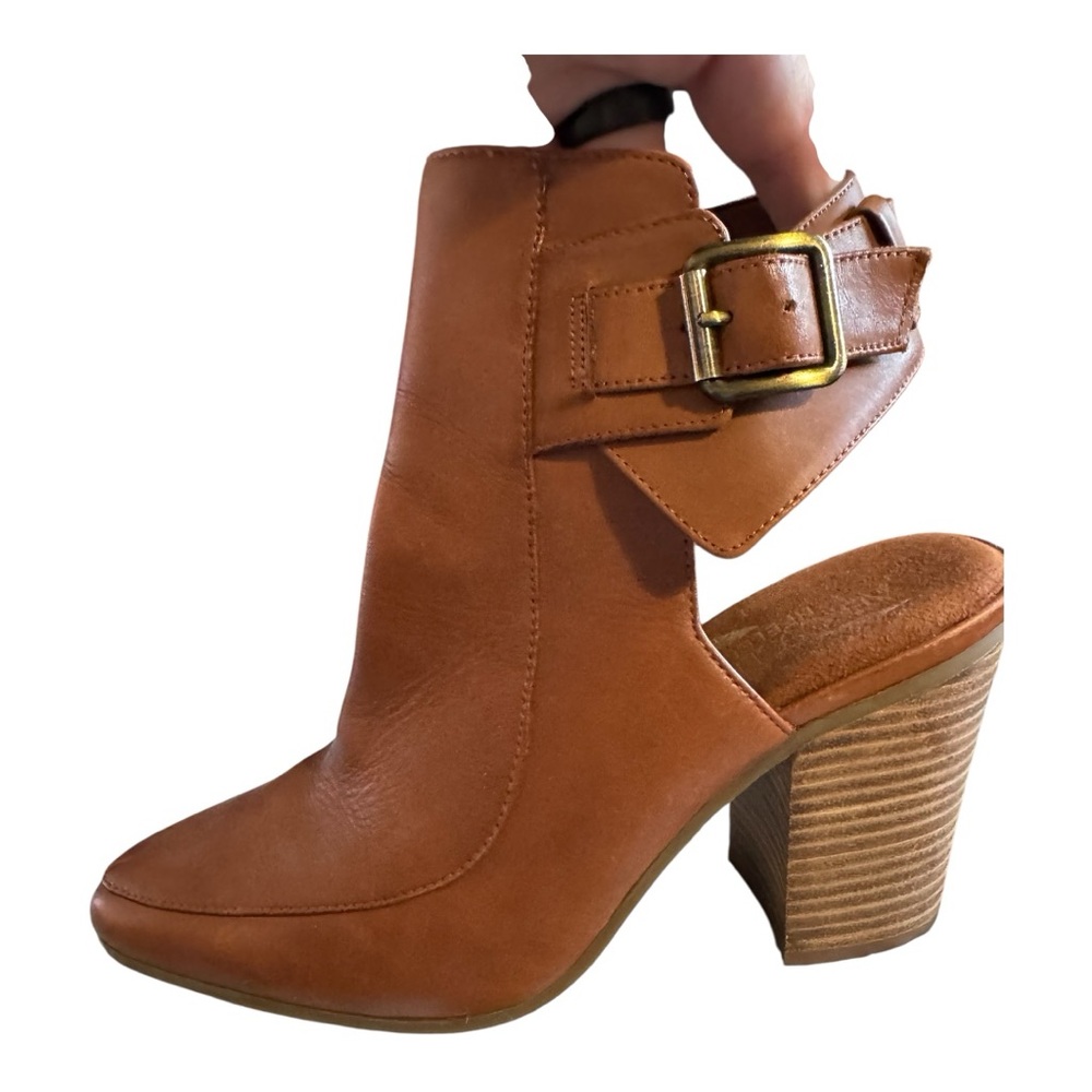 Aerosoles Square up Fashion Boot Size 7.5 NEW